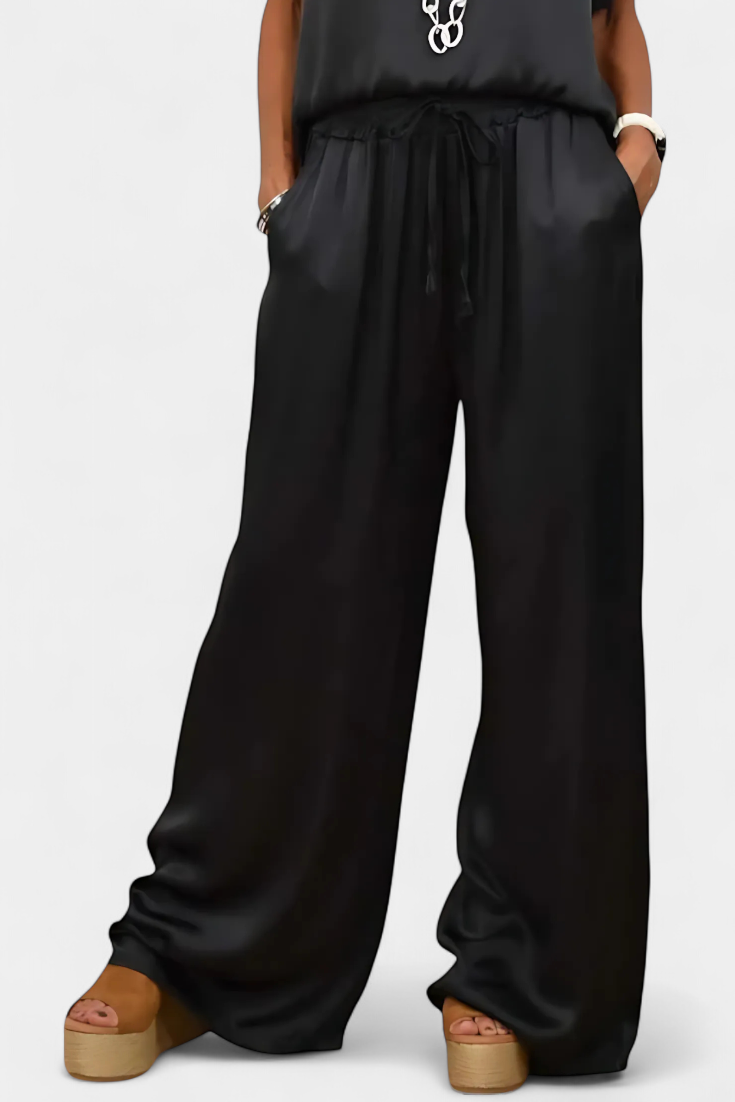 Blasa Dviejų Dalių Pavasario Komplektas su Išskirtiniu Stiliumi