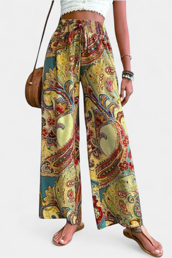 Vitoria Vasaros Plati Kelnės