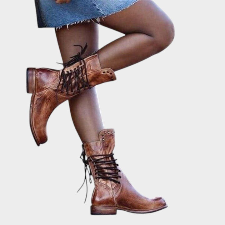 Caithlyn™ | Vintage Batai su Šniūromis