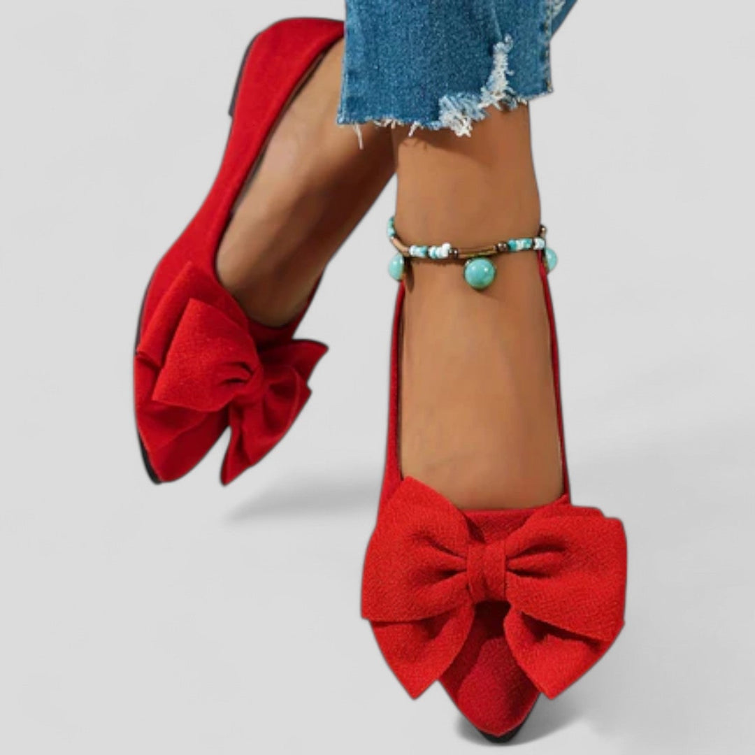 Esmelina | Balerinos su kaspinu