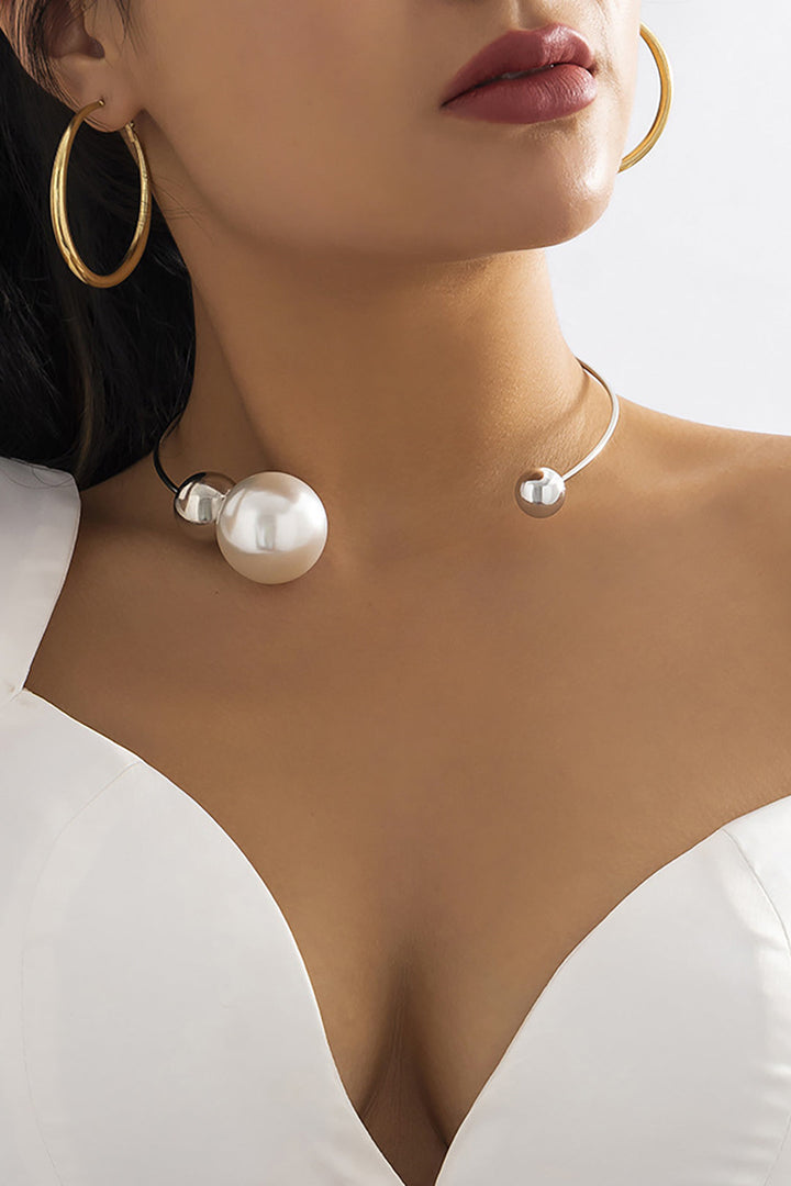 Colares de Pérolas de Metal