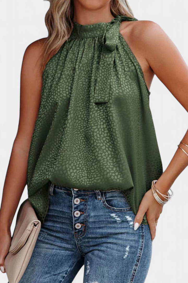 Adela | Leopardų raštuotas be rankovių su aukšta apykakle ir kaspinu