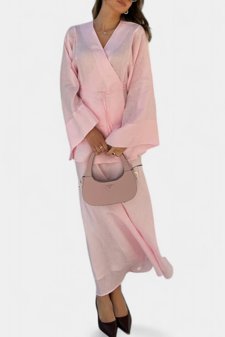 Zelda Marškinėlių Komplektas su V formos Iškirpte ir Sijonu su Atvartu