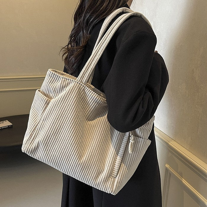 Tilda – Peties krepšys su virvelių detale