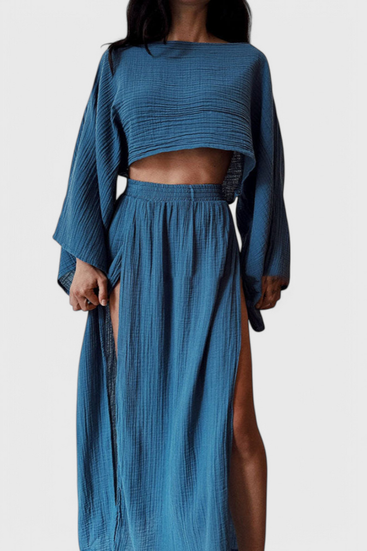 Martha Dviejų Dalių Komplektas su Aukštu Iškirpimu