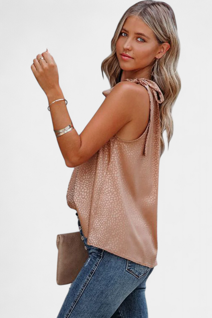 Adela | Leopardų raštuotas be rankovių su aukšta apykakle ir kaspinu