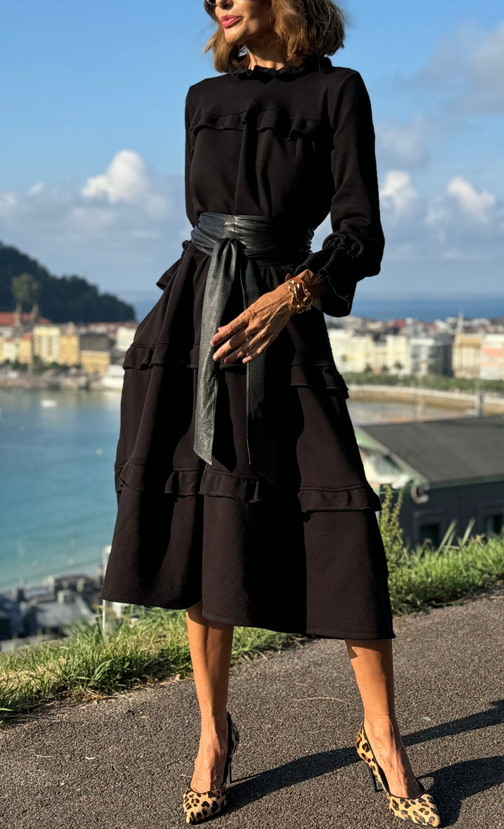 Jada Suknelė su volanais ir kasdienišku-šiku siluetu