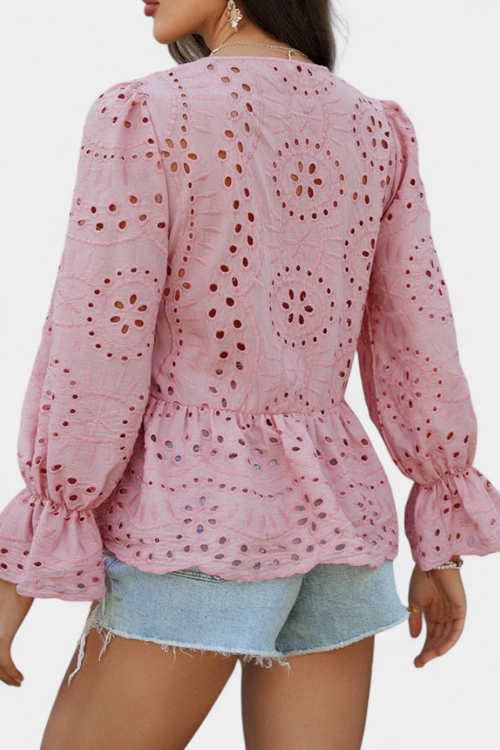 Kayden | Viršus Bohemijos Nėriniais su Laidžiu Kirpimu