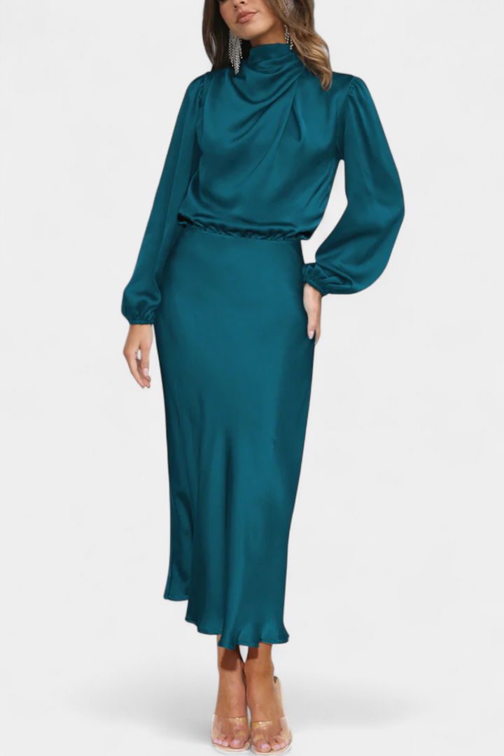 Cecila Maxi Suknelė su Aukštu Apykakle ir Gėlių Detalėmis