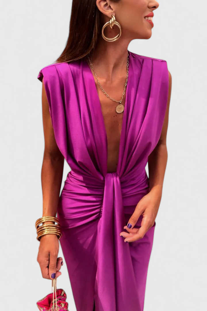 Vestido Midi Lakisha com Decote Profundo