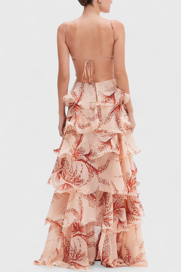 Vestido Juliette com Volantes e Decote em Forma de Pedra Preciosa