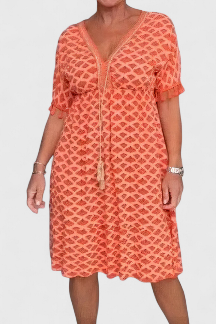 Kirra Boho Chic Suknelė su geometriniu raštu