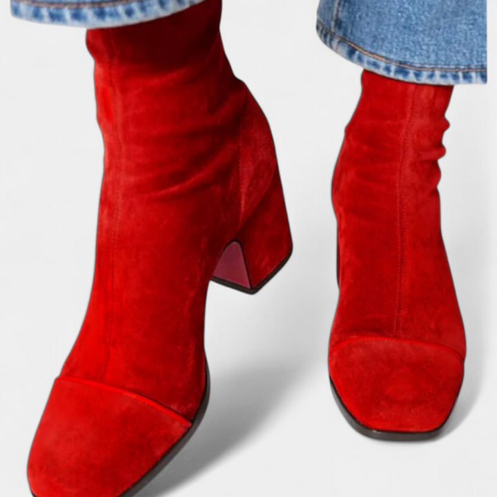 Botins Erica com Salto Grosso