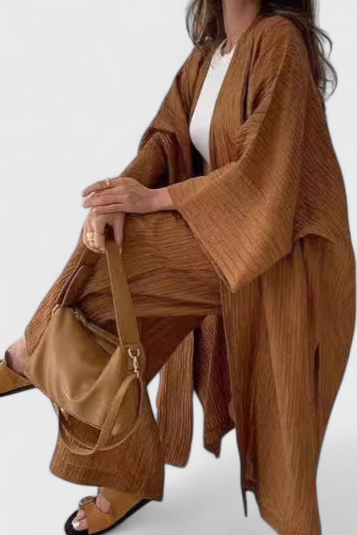 Conjunto relaxante de duas peças Kaspijas com kimono longo