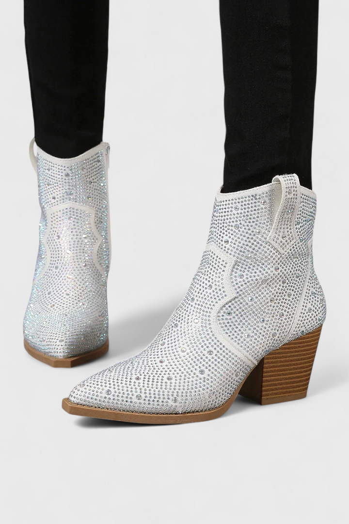 Berenice Botas Elegantes com Cinta e Fecho Lateral