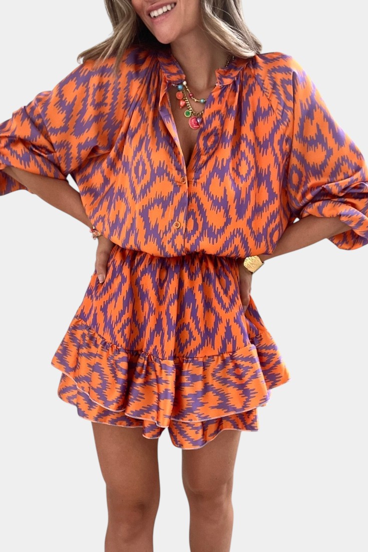 Yasmine Mono Mini su Volanais ir Ikat Raštu