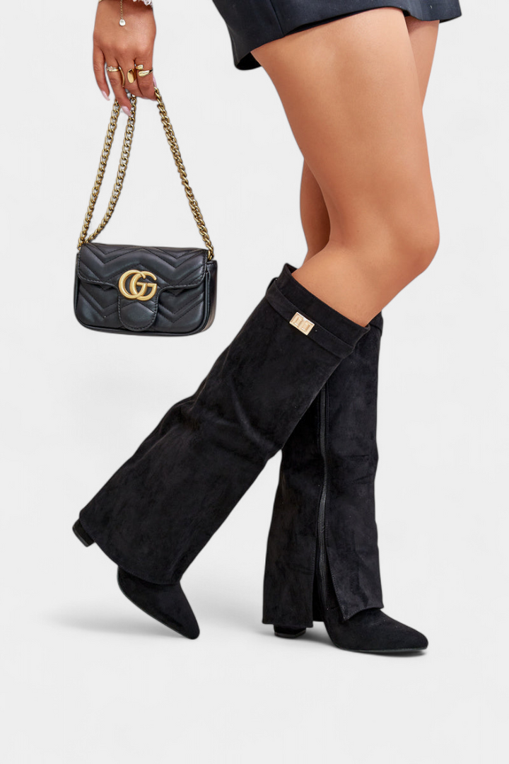 Raya Kelio Batai su Blokuotu Kulnu